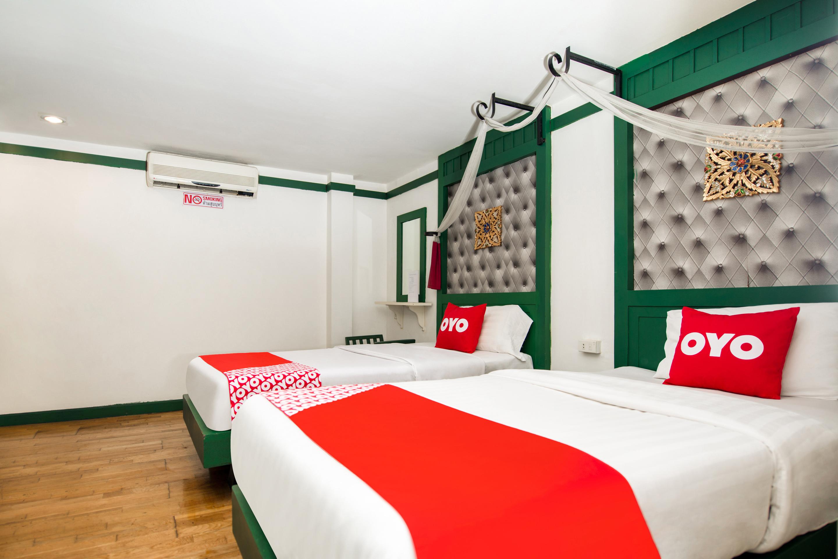 Oyo 255 The Ocean Hotel Patong Екстериор снимка