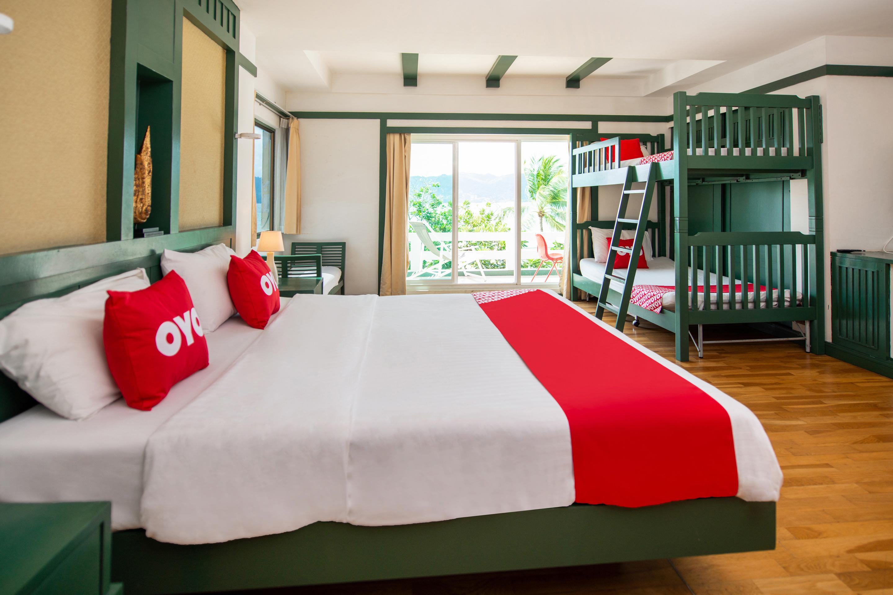 Oyo 255 The Ocean Hotel Patong Екстериор снимка
