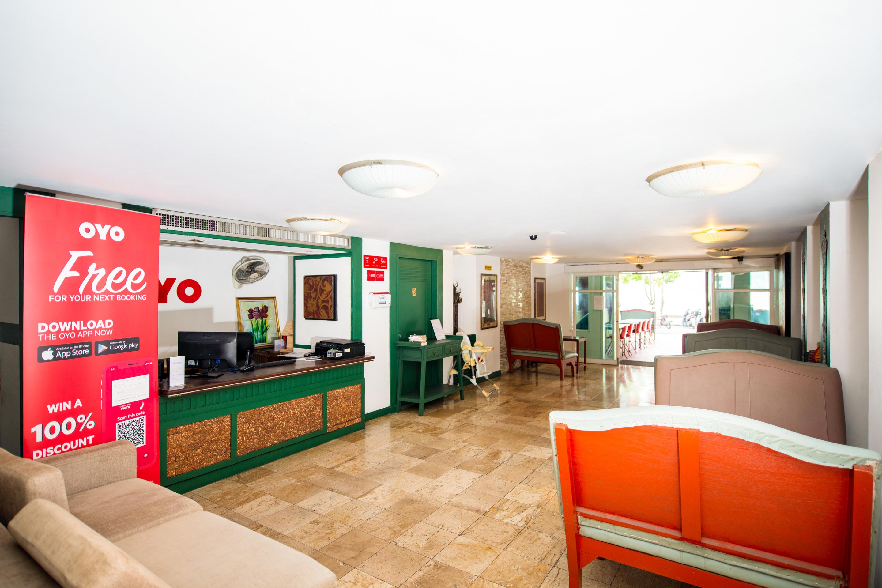 Oyo 255 The Ocean Hotel Patong Екстериор снимка