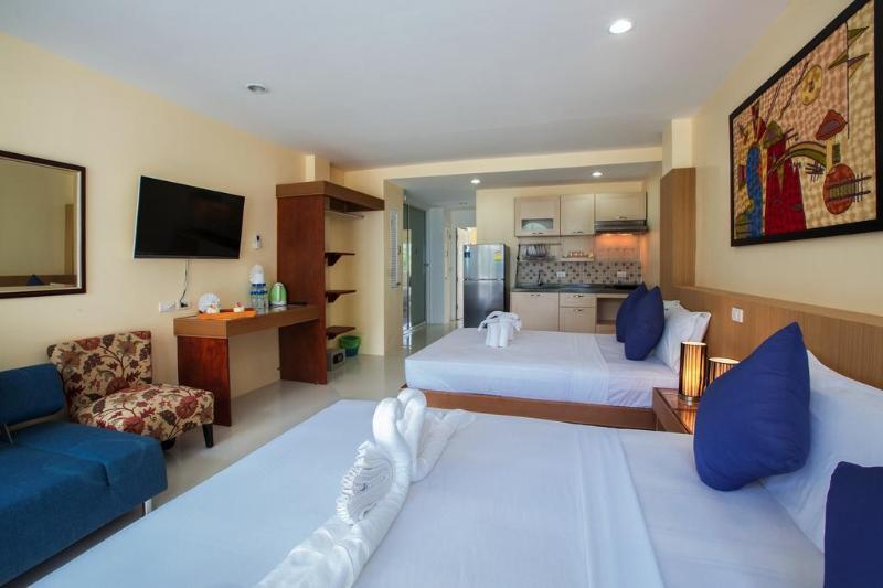 Oyo 255 The Ocean Hotel Patong Екстериор снимка