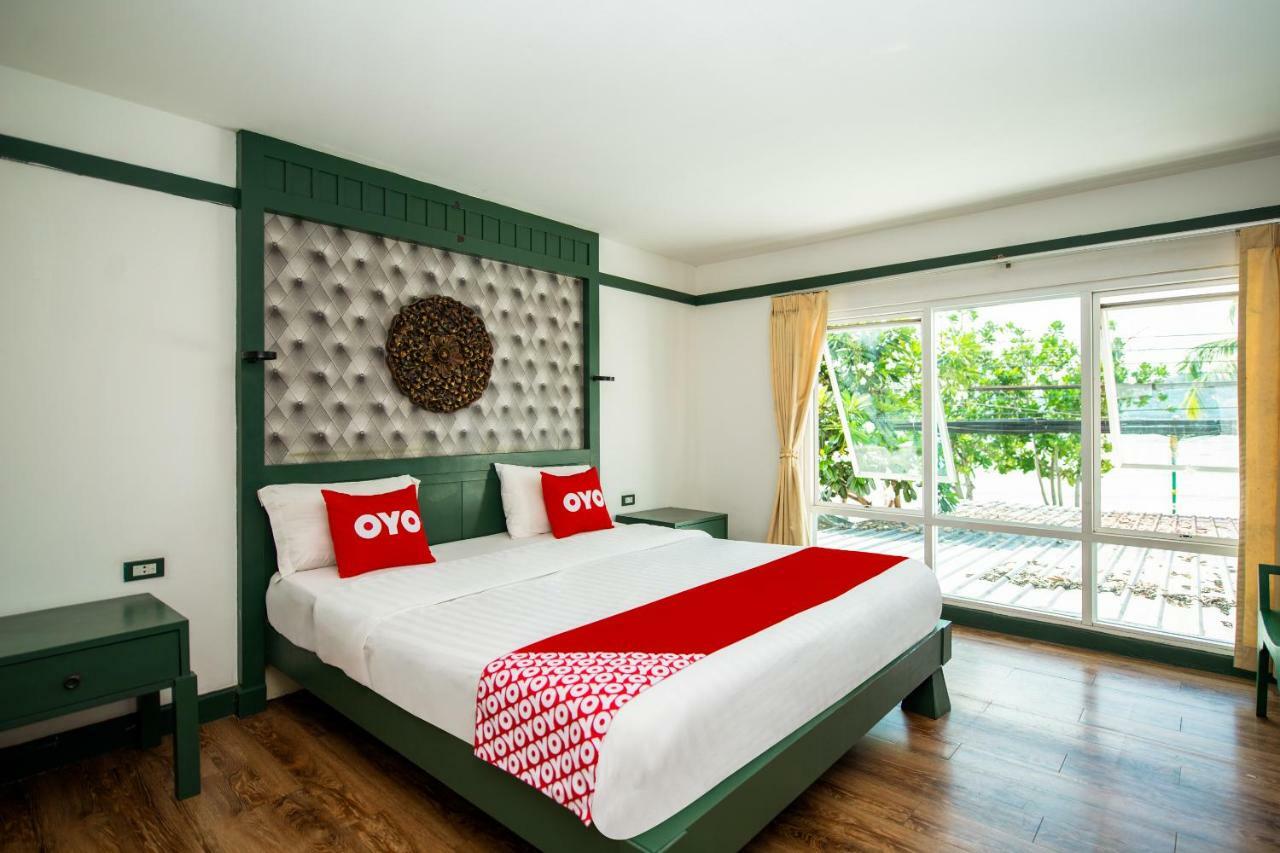 Oyo 255 The Ocean Hotel Patong Екстериор снимка